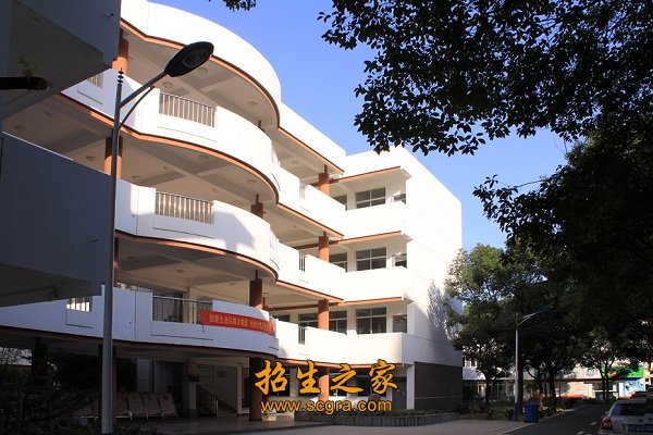 连云港工贸学校