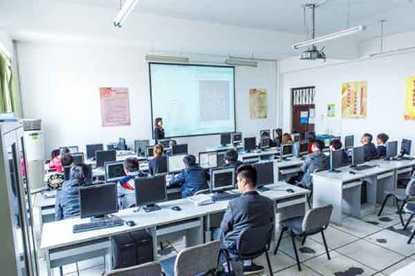 四川学计算机的职业学校