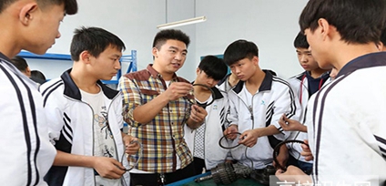 四川省电子商务学校汽车运用与维修专业招生