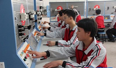 重庆市涪陵区职业教育中心机电技术应用专业