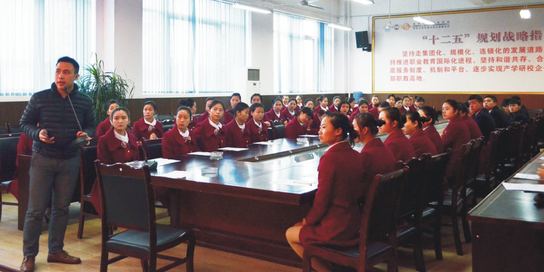 成都市机电工程学校招生要求