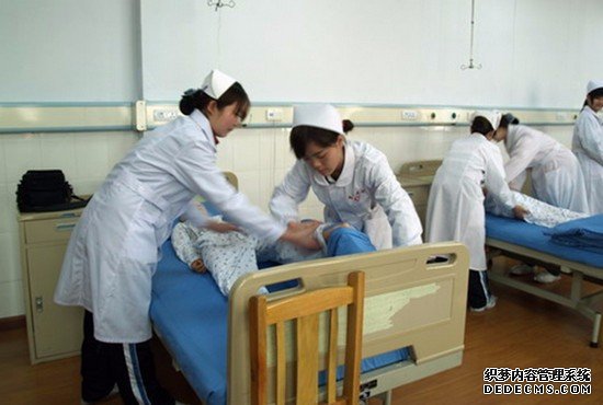 重庆市医药卫生学校怎么样?好不好就业呢?