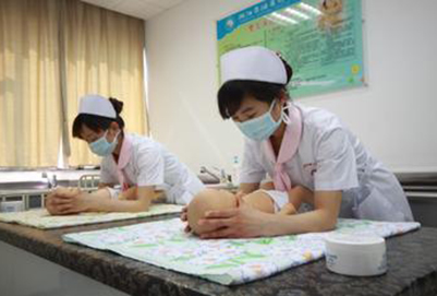 四川卫生学校助产就业如何?