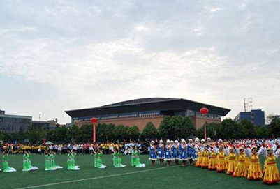 成都市航空经济技术学校招生电话多少