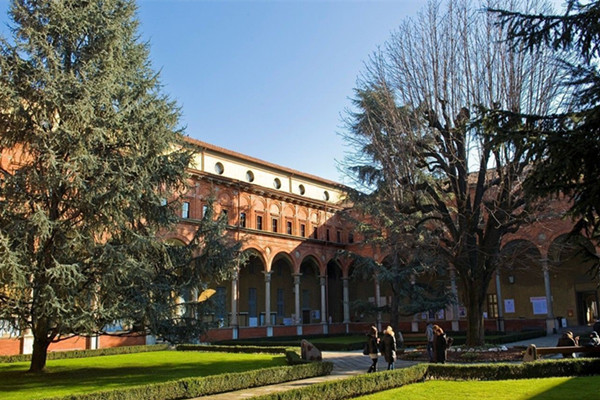 职业技术学校哪家好