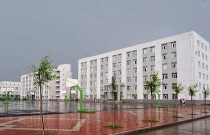 成都技术职业学校2018年报名条件、招生对象