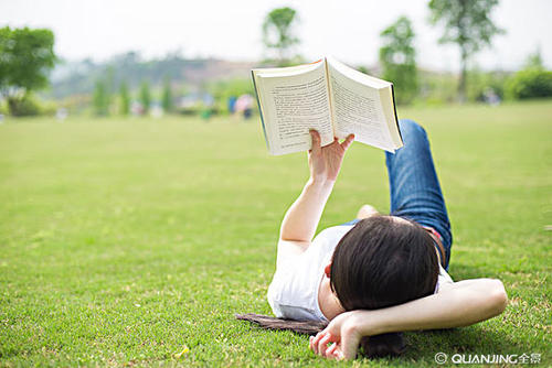 校园一角 校园一角