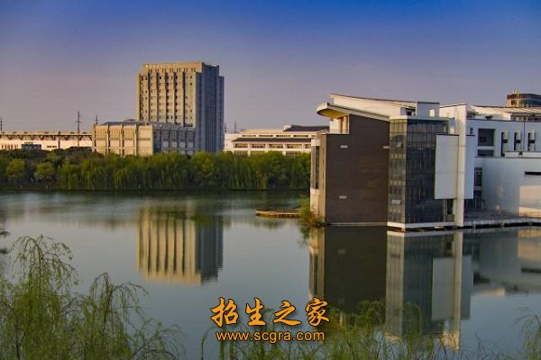南京旅游职业学院
